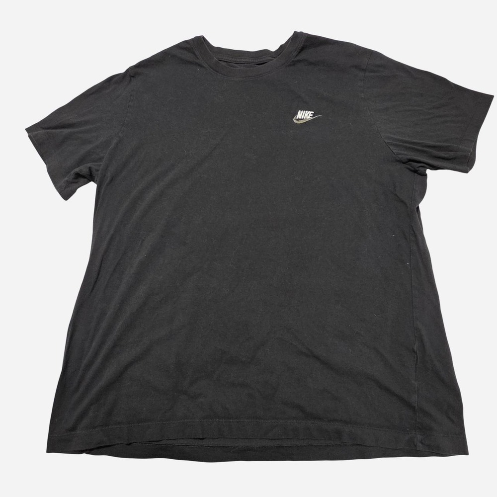 Black Nike T-shirt with white logo